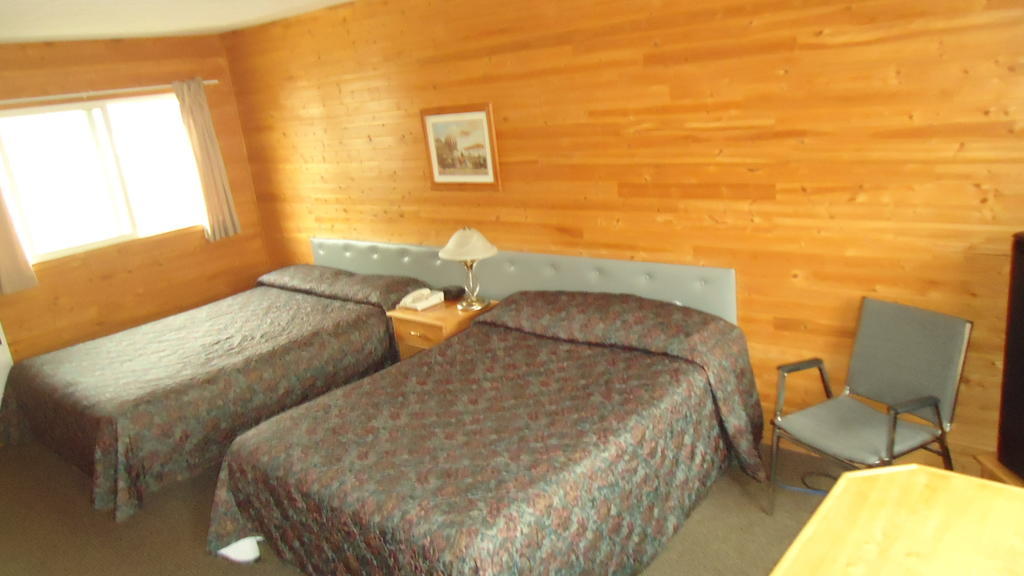 Dreamland Motel Moose Jaw Kamer foto