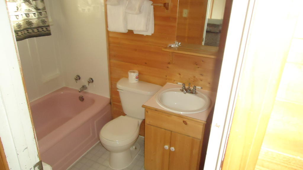 Dreamland Motel Moose Jaw Kamer foto